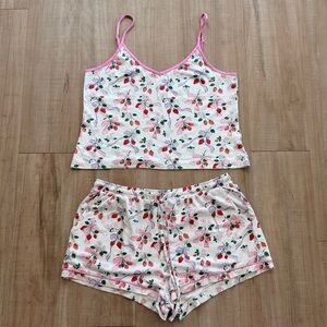 Roller Rabbit strawberry Pajama Set